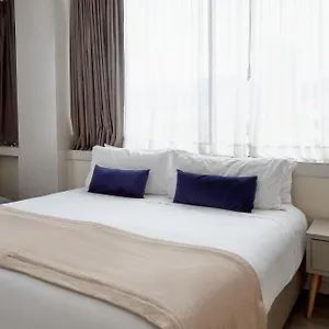 Bog Corferias Hotel